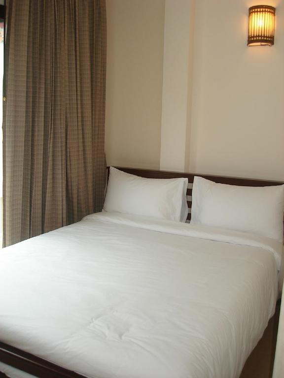Auberge de jeunesse Tropicoza à Patong Chambre photo
