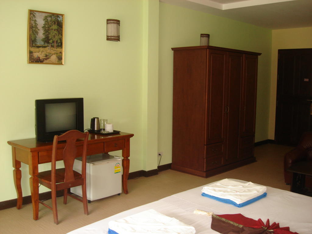 Auberge de jeunesse Tropicoza à Patong Chambre photo