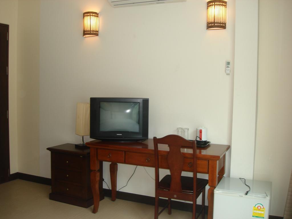 Auberge de jeunesse Tropicoza à Patong Chambre photo